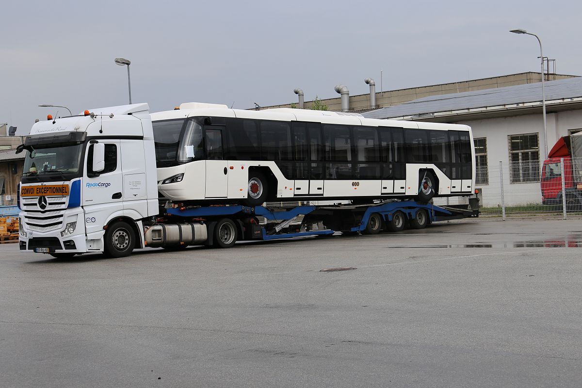 Airport buses for our partner TCR – new delivers