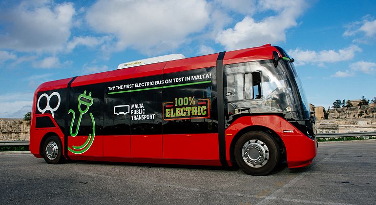 VERO – the first electric bus on test in Malta